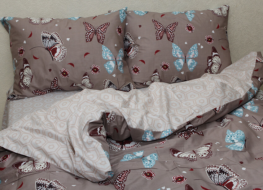 коричневое постельное белье с бабочками фото 1