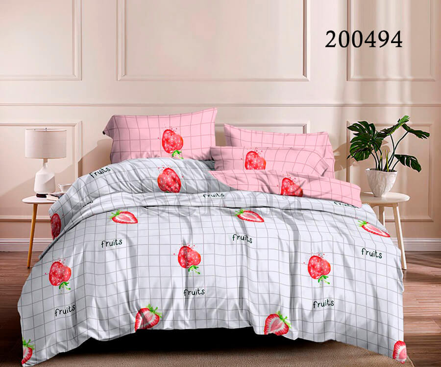 постельное белье с клубникой