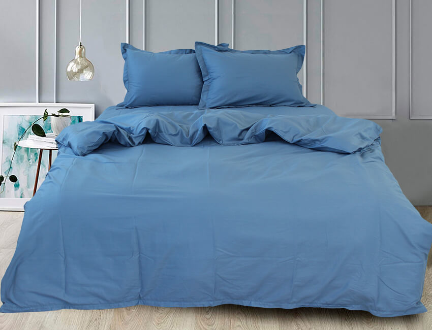 однотонное синее постельное белье сатин фото 1