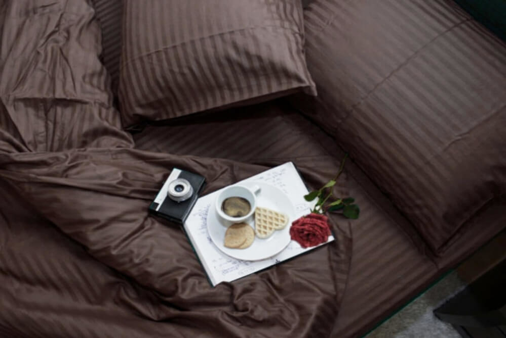 постельное белье страйп сатин коричневого цвета фото 1