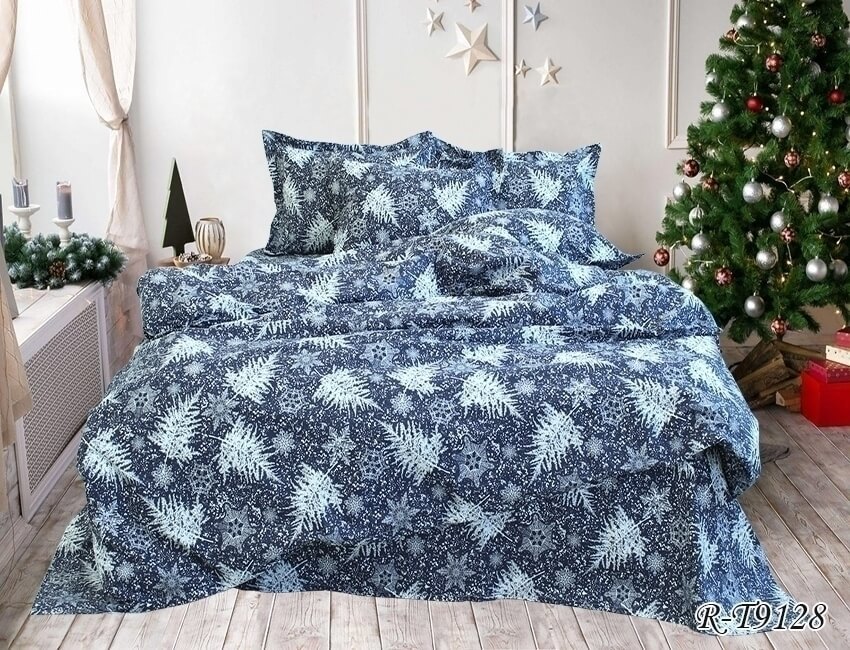 новогоднее постельное белье со снежинками на синем фото 1