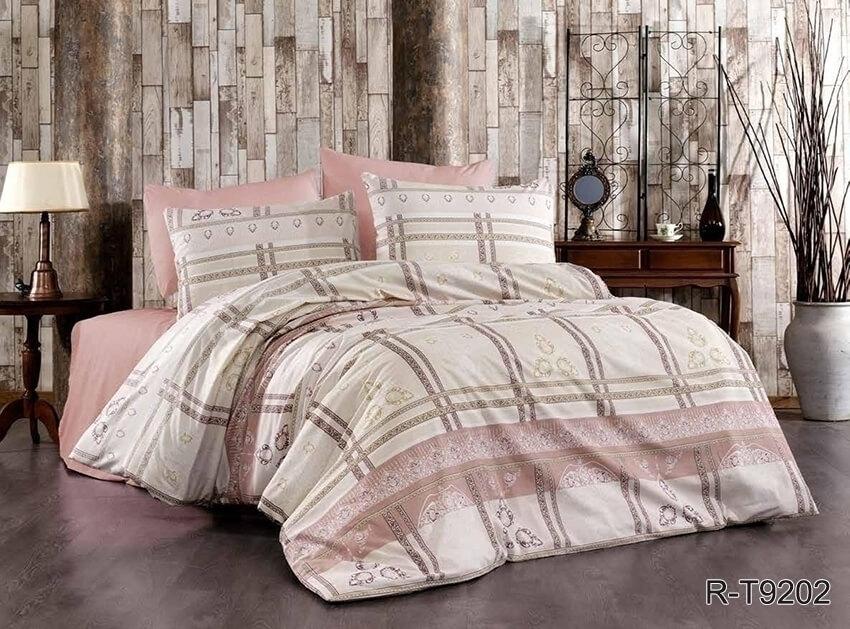 розовое турецкое постельное белье ранфорс с геометрическим рисунком