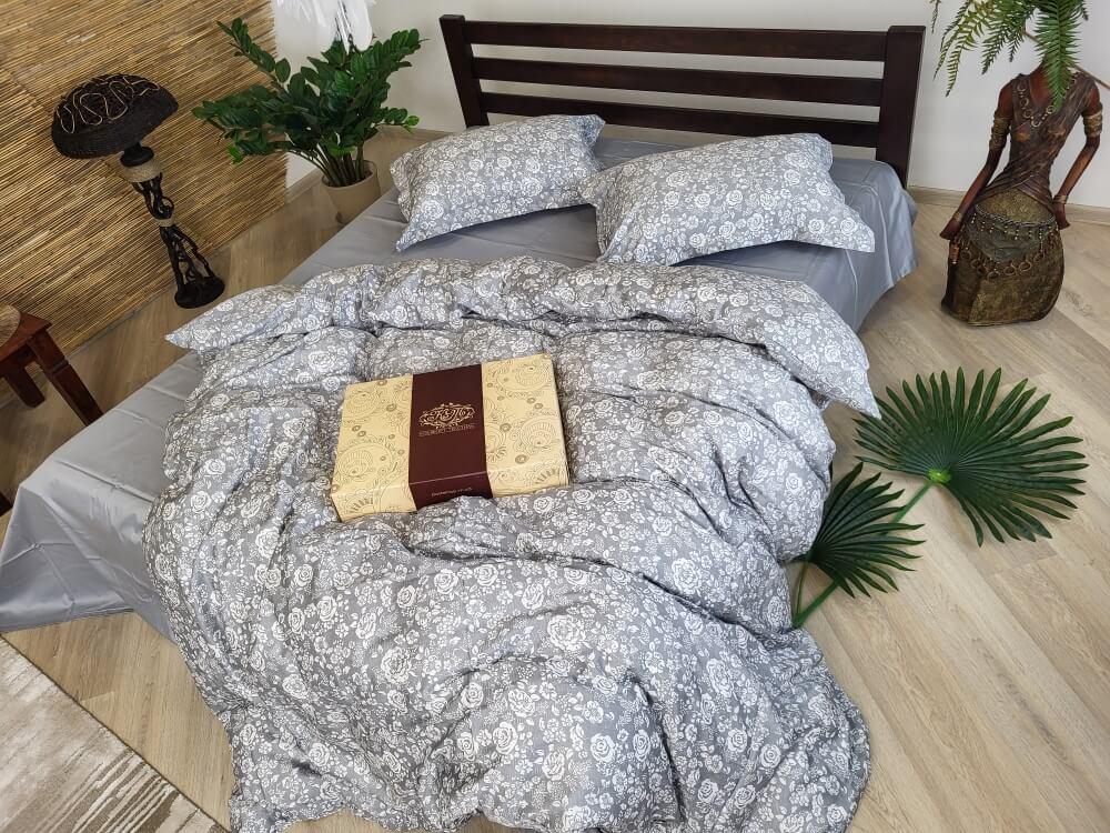 турецкое постельное белье сатин премиум мускат серый, розы на сером фоне фото 1