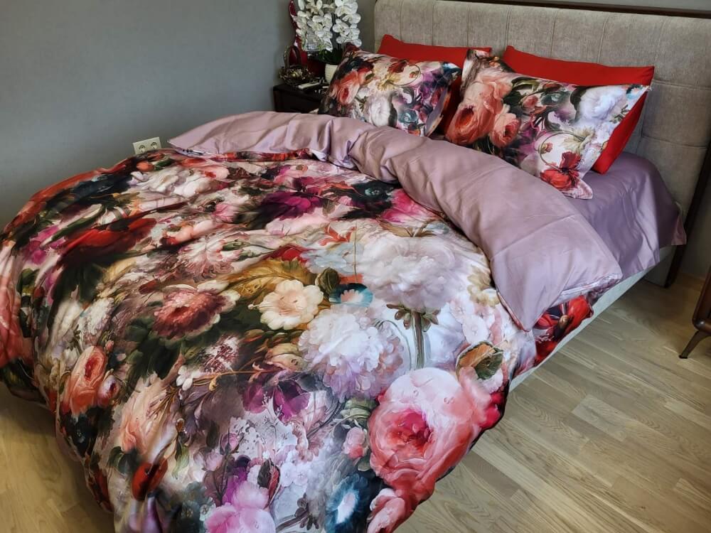 турецкое сатиновое постельное белье с крупными розами фото 1