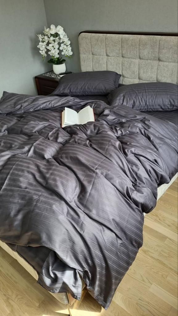турецкое постельное белье мульти страйп сатин графитового цвета фото 1