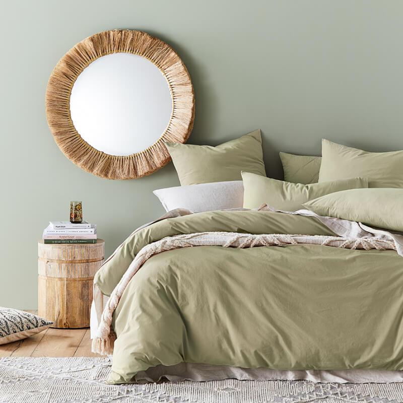 однотонное турецкое постельное белье светлого оливкового цвета фото 1