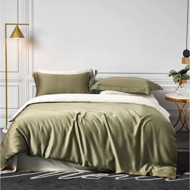 однотонное постельное белье сатин оливкового цвета