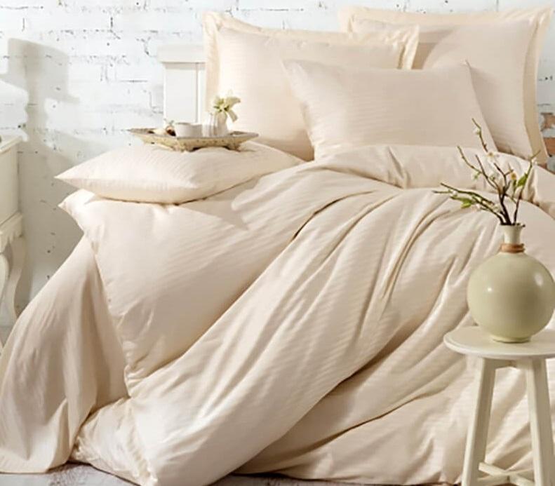 однотонное постельное белье страйп сатин кремового цвета фото 1