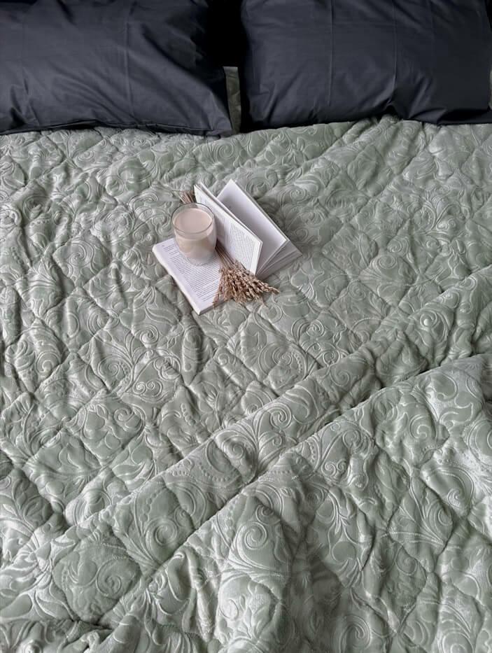 стеганый плед-покрывало тиснение оливкового цвета фото 1