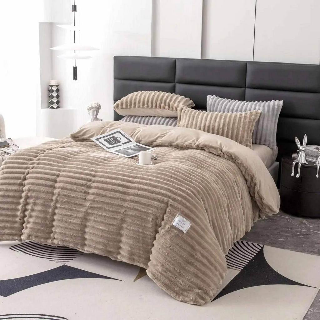 постельное белье велюровое бежевого цвета