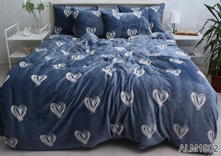 постельное белье синего цвета с сердечками фото 1 из ткани велсофт