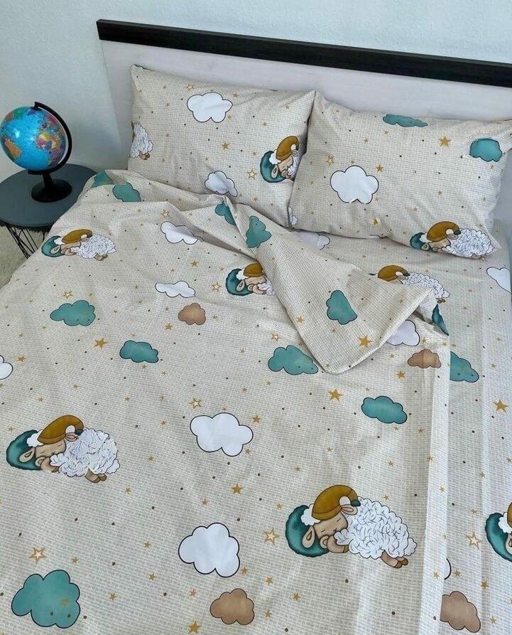постельное белье со спящей овечкой  и облаками фото 1