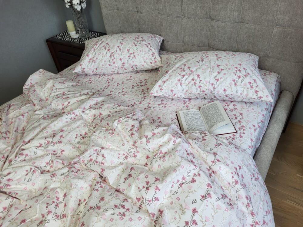 постельное белье ранфорс с мелкими розовыми цветами фото 1