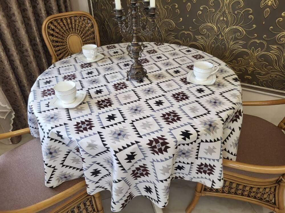 тефлоновая скатерть на стол с энтическим рисунком фото 1