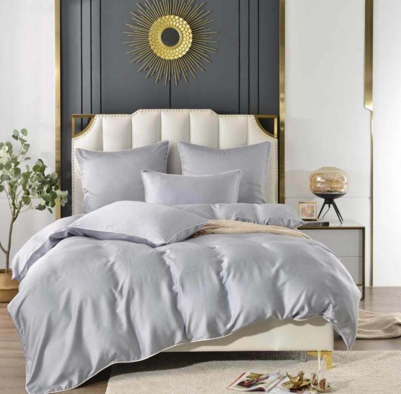постельное белье сатин светлое серое с кантом фото 1