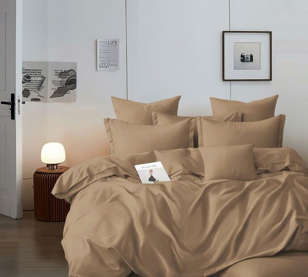 однотонное постельное белье ранфорс карамельного цвета фото 1