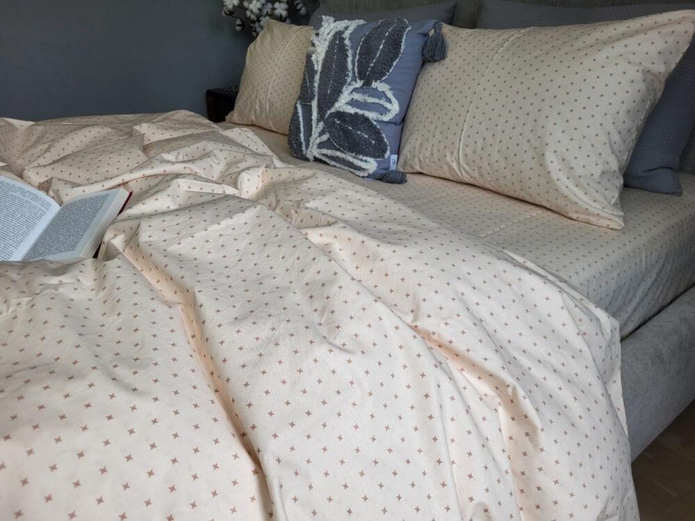 постельное белье бязь премиум кремового цвета со звездами фото 1