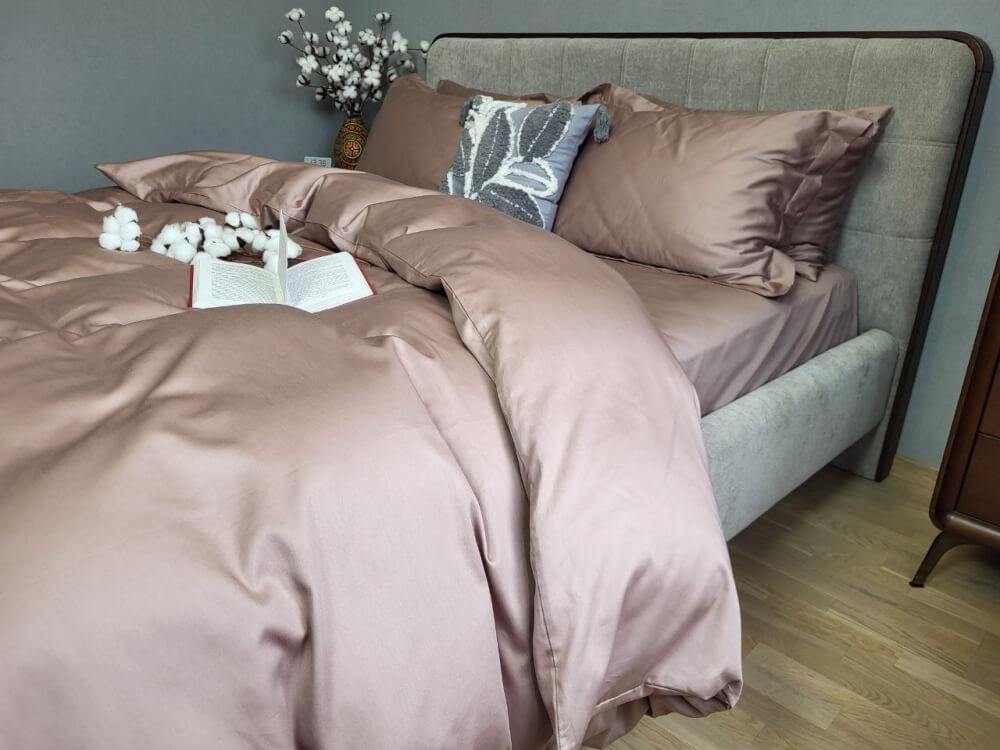 однотонное постельное белье сатин пудрового кофейного цвета фото 1