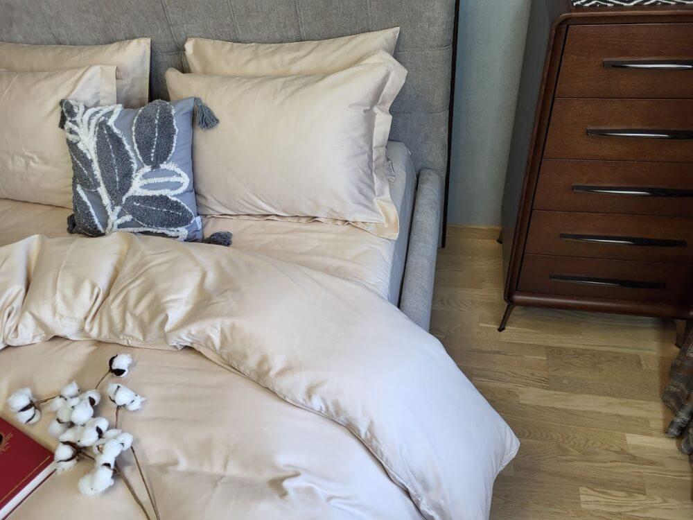 однотонное бежевое постельное белье сатин фото 1