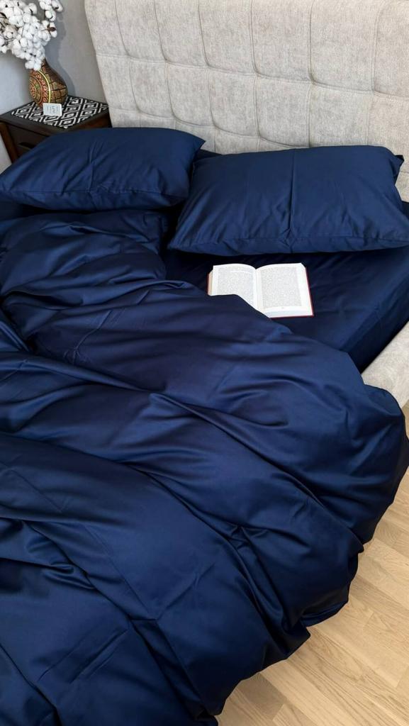 однотонное постельное белье сатин синего цвета фото 1