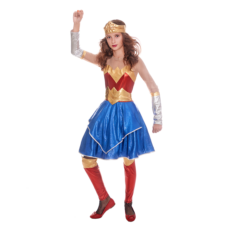 ЧУДО ЖЕНЩИНА