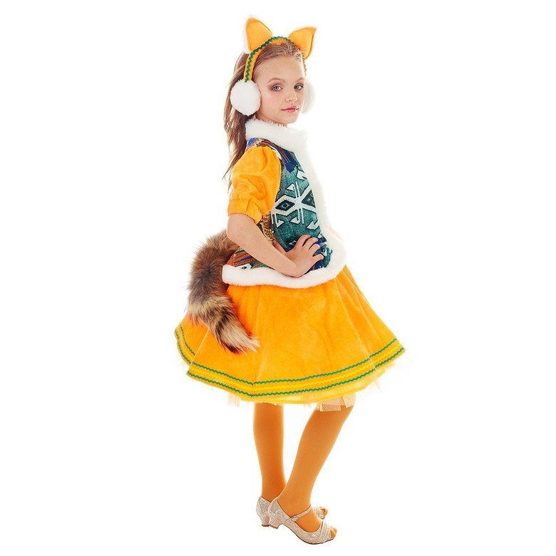 ЛИСИЧКА В ПОЛУШУБКЕ