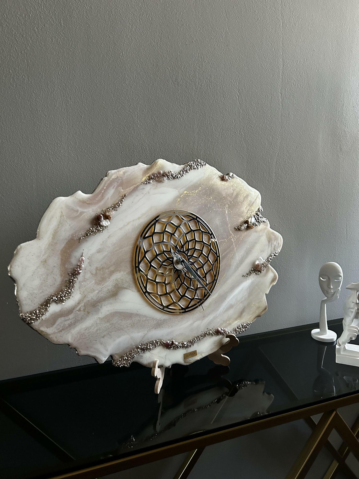 Часы-жеода Striped Agate