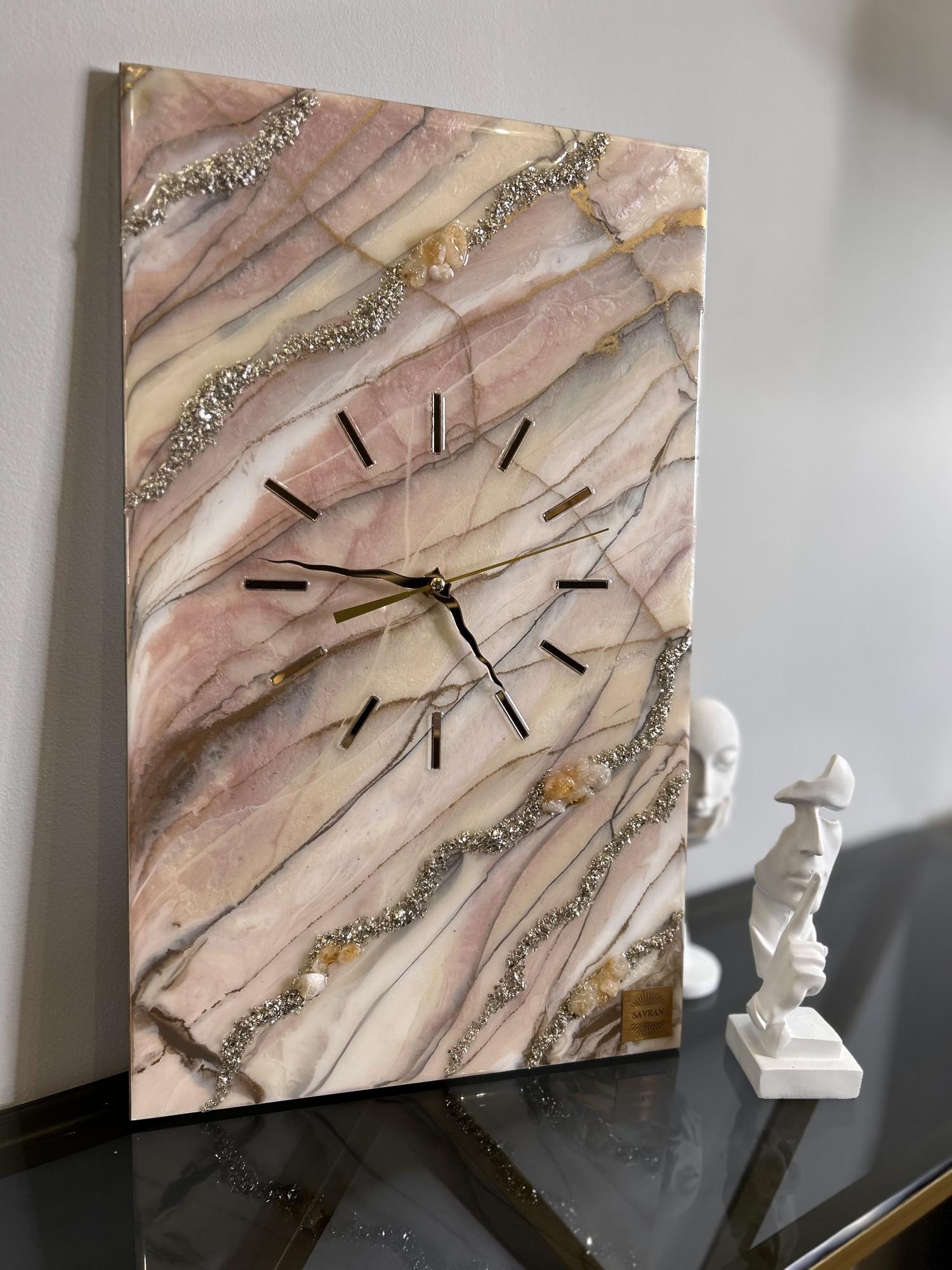 Часы Pink Striped Agat