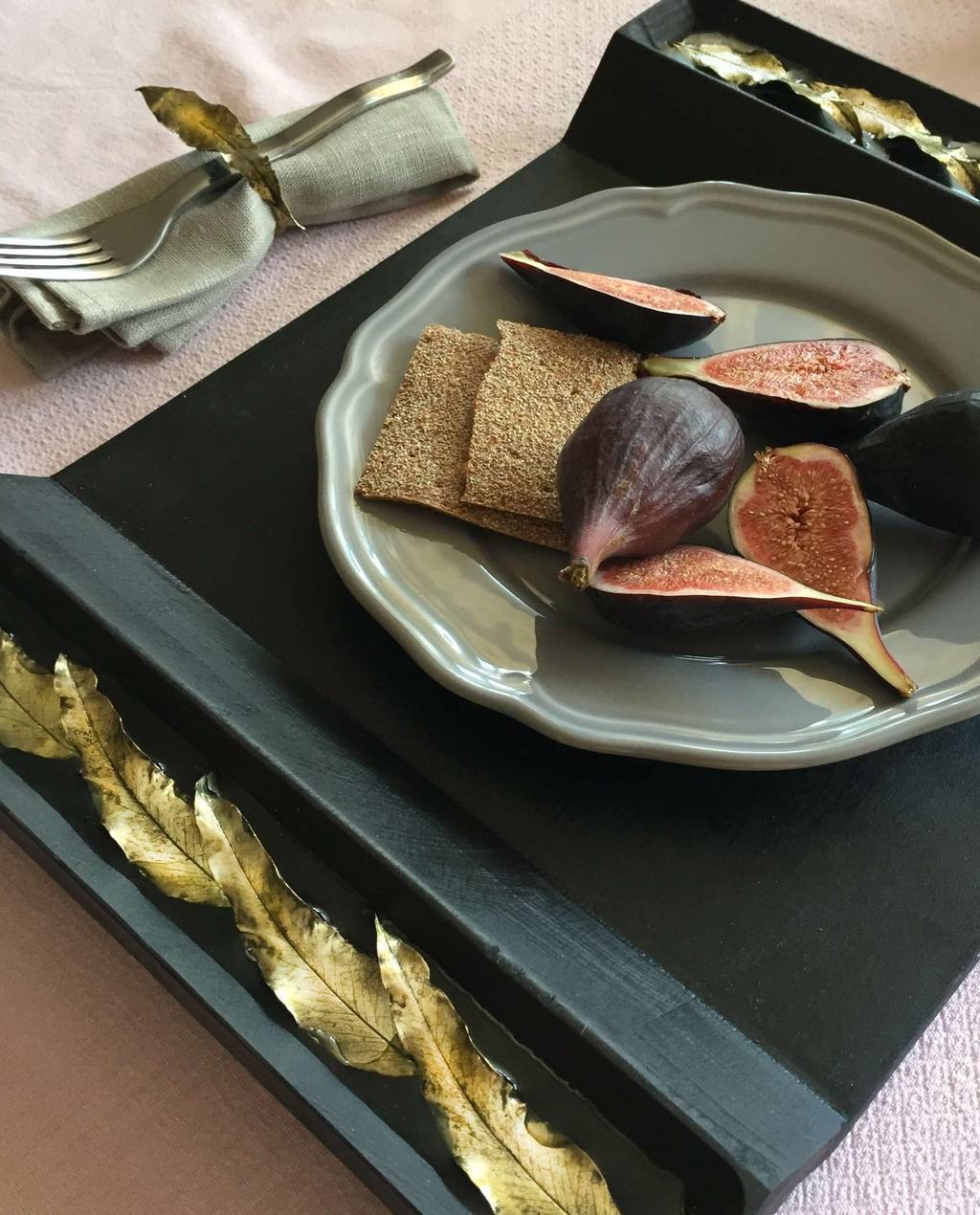 сервировочный поднос