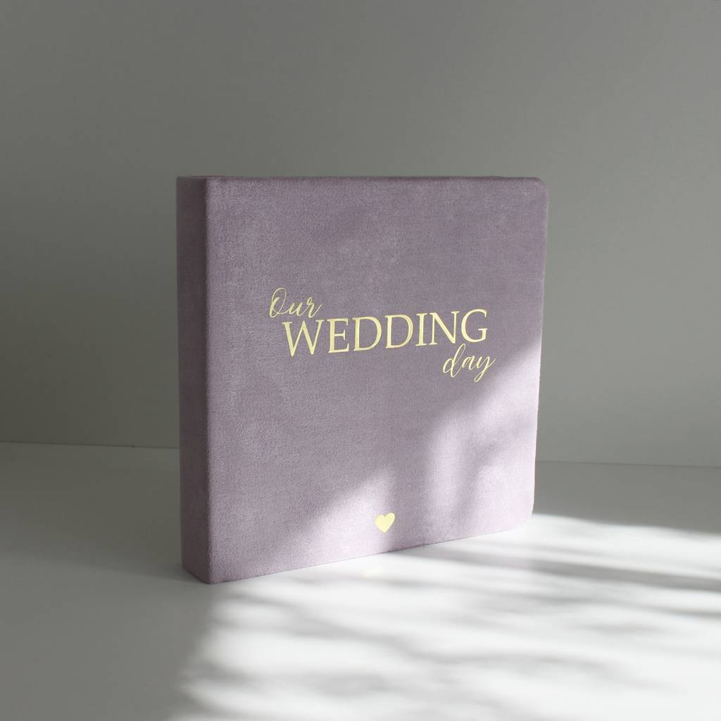 Кремовая фотокнига в твердой обложке «Свадебный альбом»