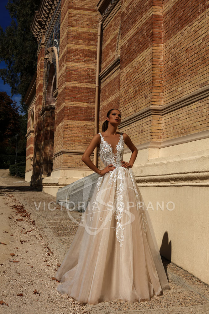 Victoria Soprano Bella
