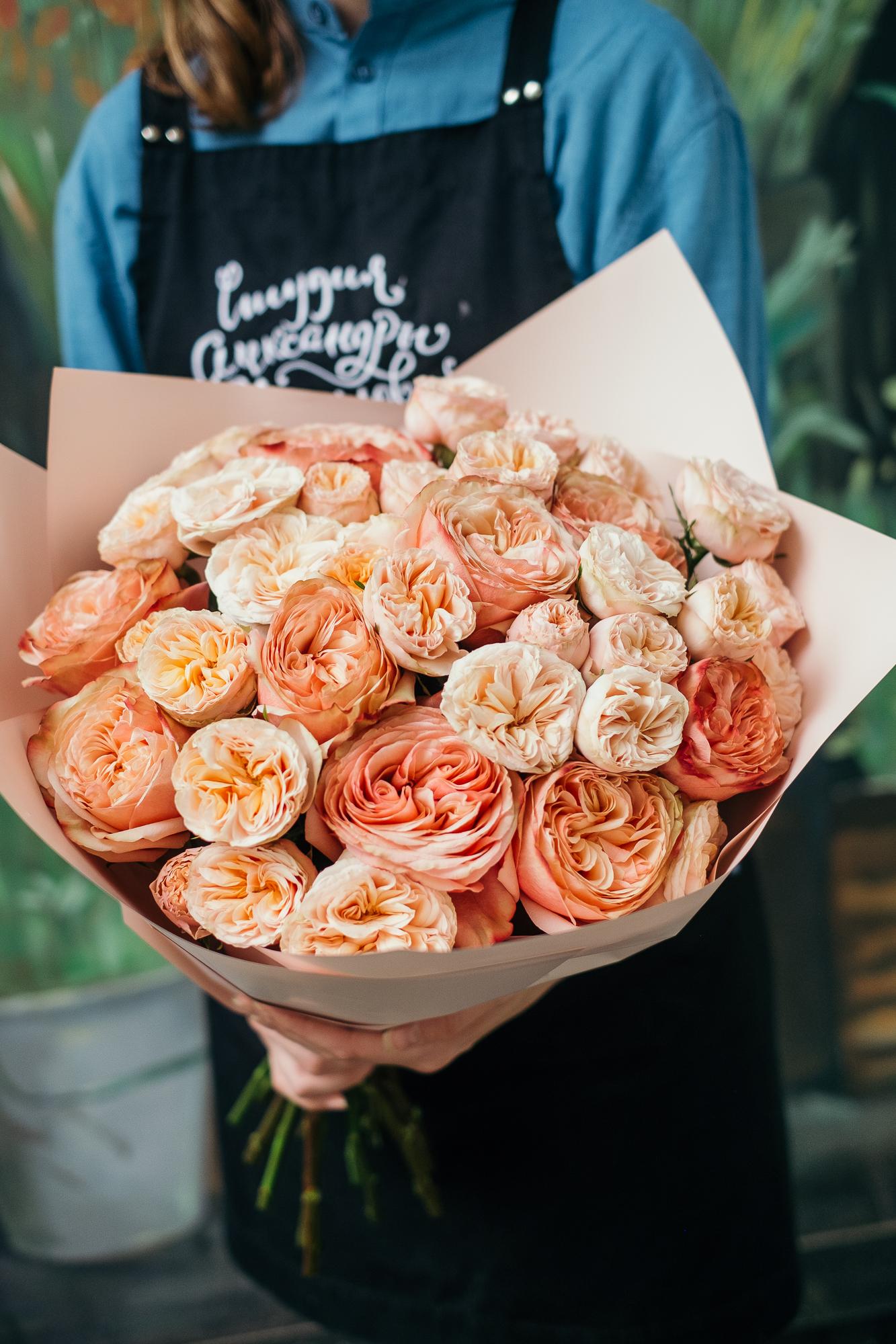 Кустовые розы купить в Ижевске, доставка цветов Ижевск