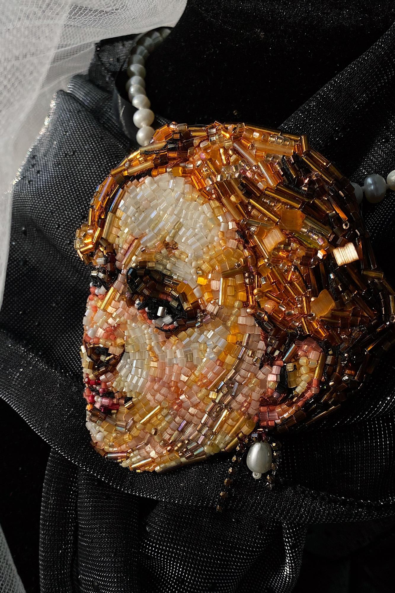 BROOCH “ Юдифь, Караваджо ”