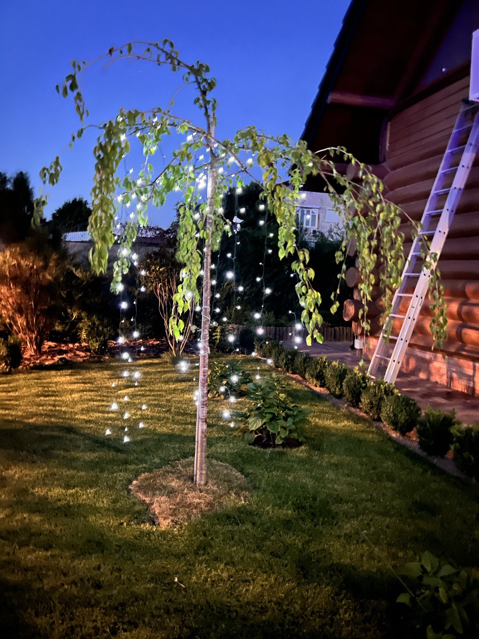 Гирлянда штора на солнечной батарее