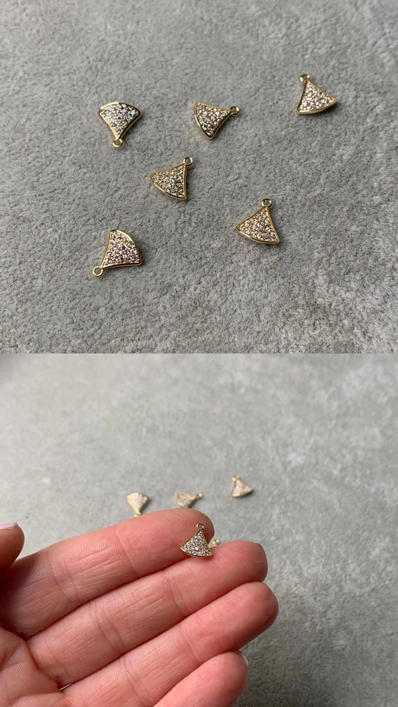 Подвеска с позолотой 9 х 8 мм