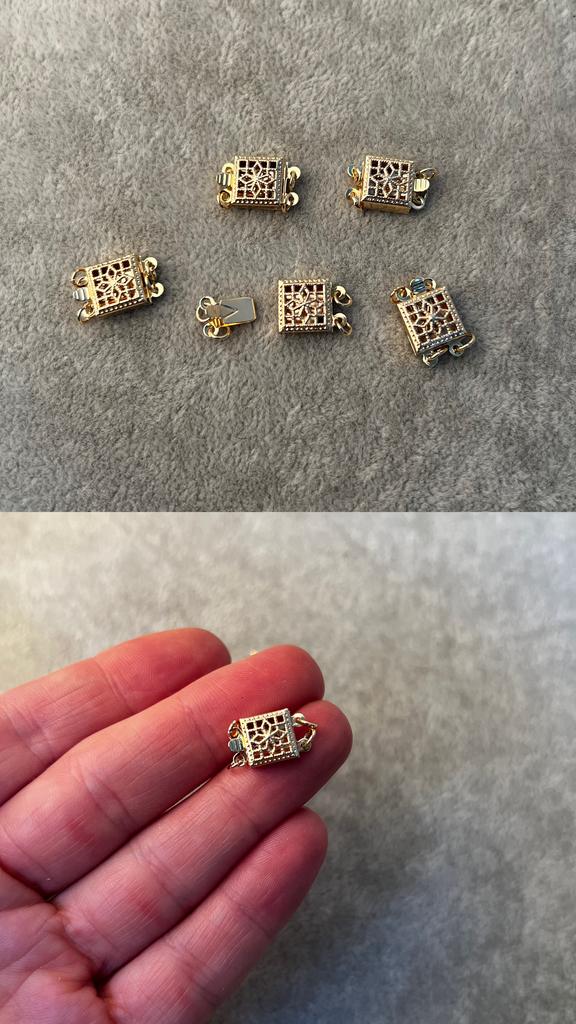 Застежка двухрядная с позолотой