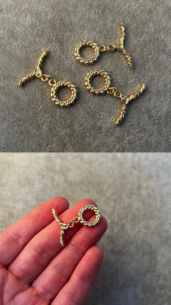 Тогл с позолотой