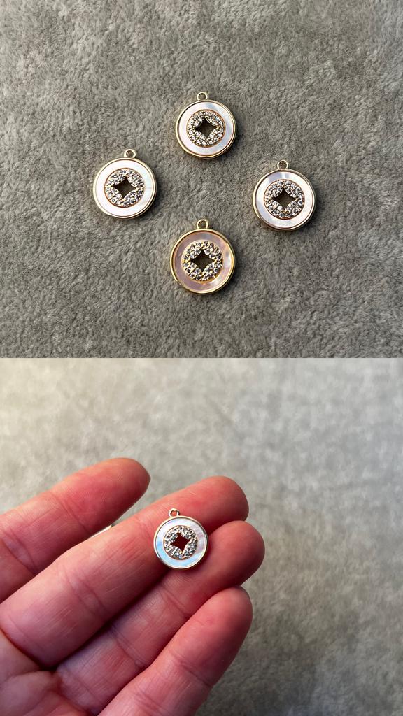 Подвеска с позолотой 12 мм