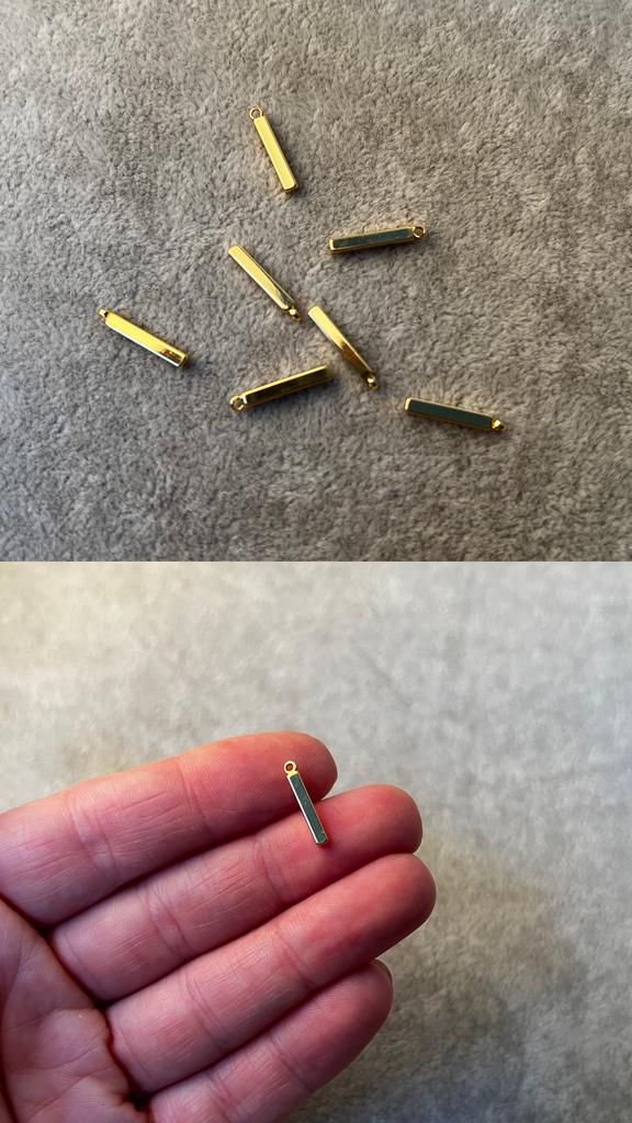 Подвеска с позолотой 14 х 2 мм