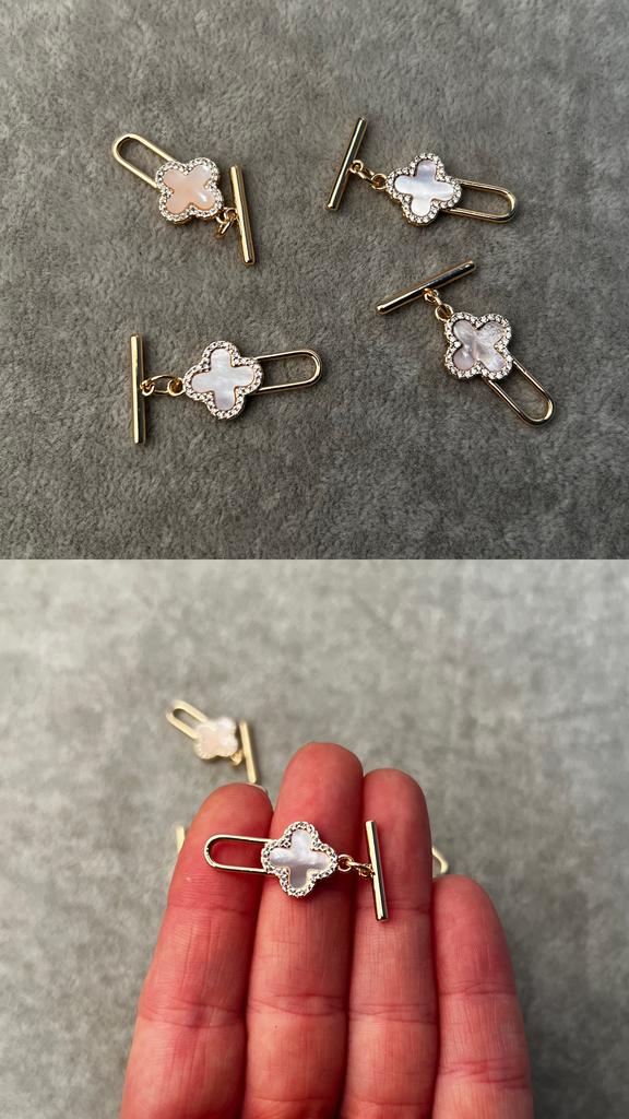 Тогл с позолотой, перламутром и фианитами