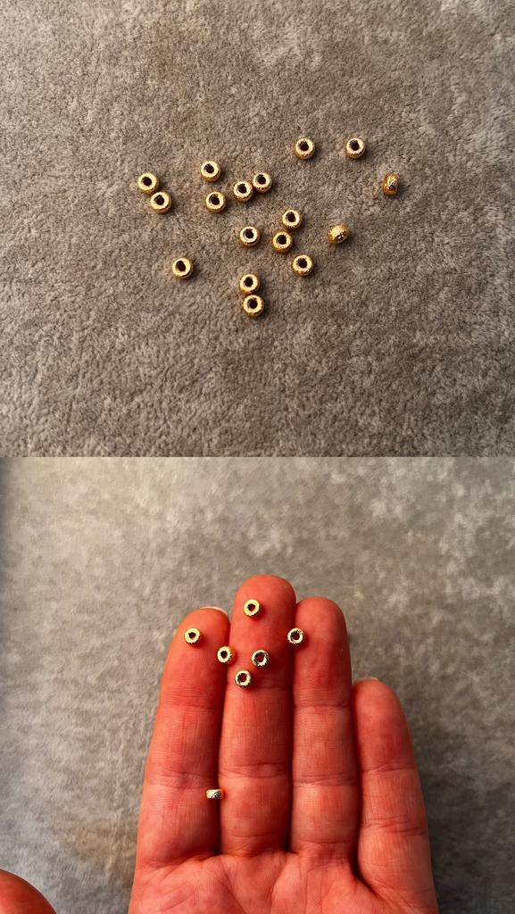 Бусины полые с позолотой 18 ка 4 х 2 мм