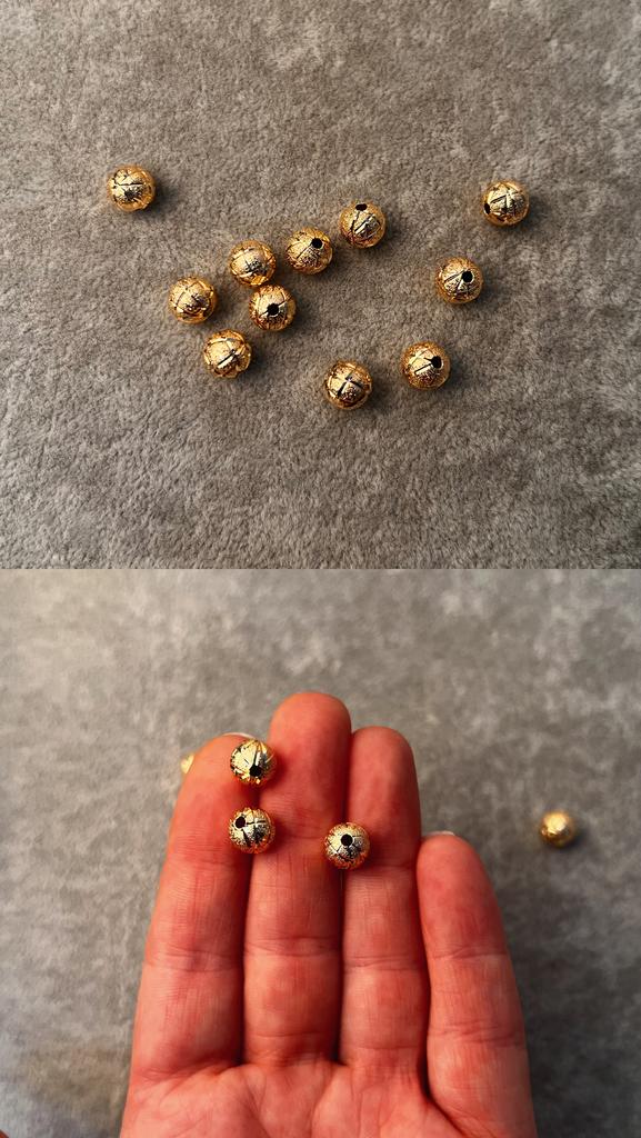 Бусины полые с позолотой 18 ка 8 мм