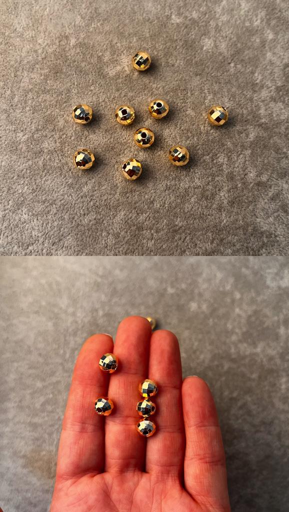 Бусины акрил с ювелирным покрытием 8 мм