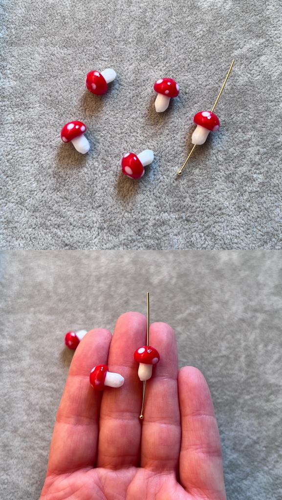 Бусина из стекла гриб 13 х 10 мм