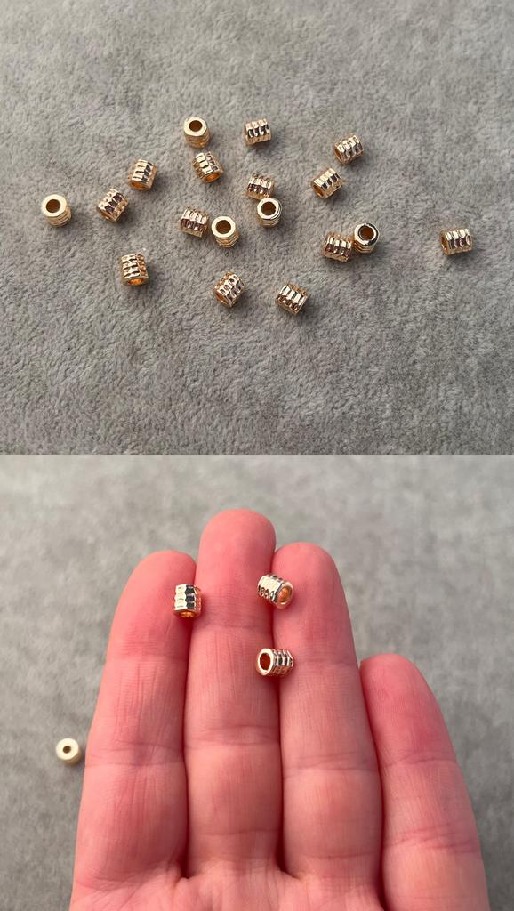 Бусины с позолотой 5 х 5 мм