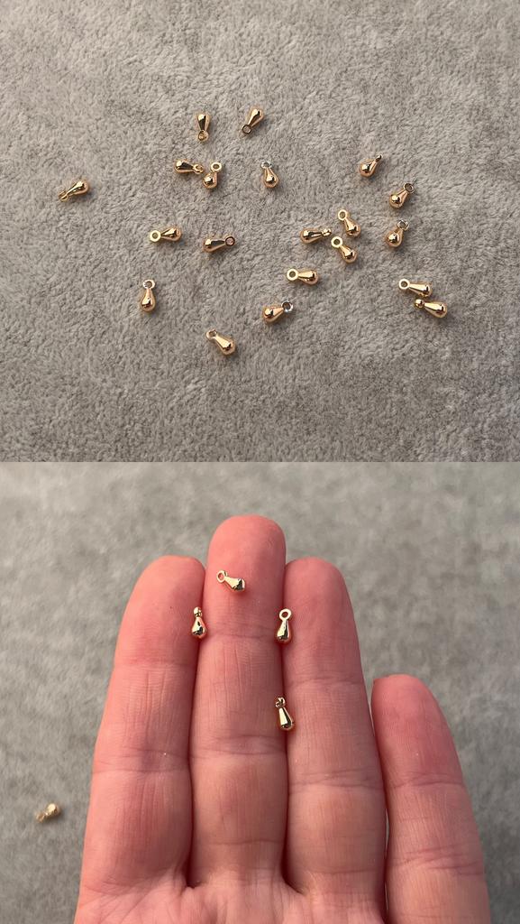 Подвеска с позолотой 3 х 6 мм