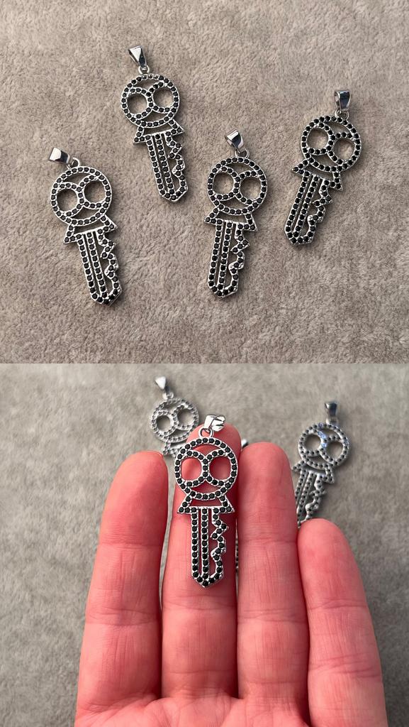 Подвеска родий с фианитами 38 х 15 мм