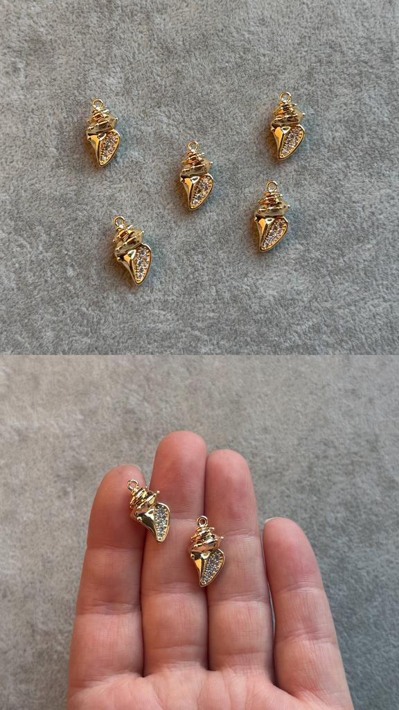 Подвеска с позолотой и фианитами 18 х 9 мм