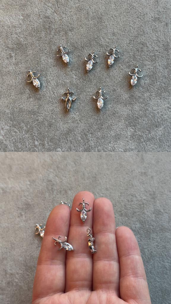 Подвеска родий с фианитом 16 х 9.5 мм