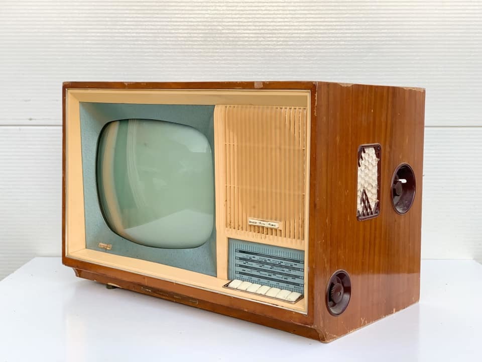 アンティークTV フランスアンティーク家具テレビボードW1650@大阪東京名古屋の